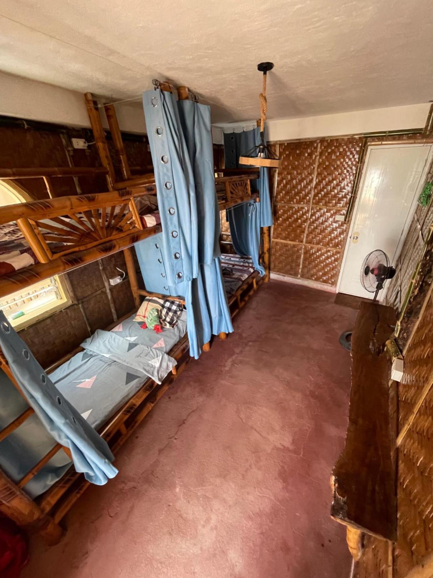 Bed and Breakfast Voodoo House Lalao Екстер'єр фото