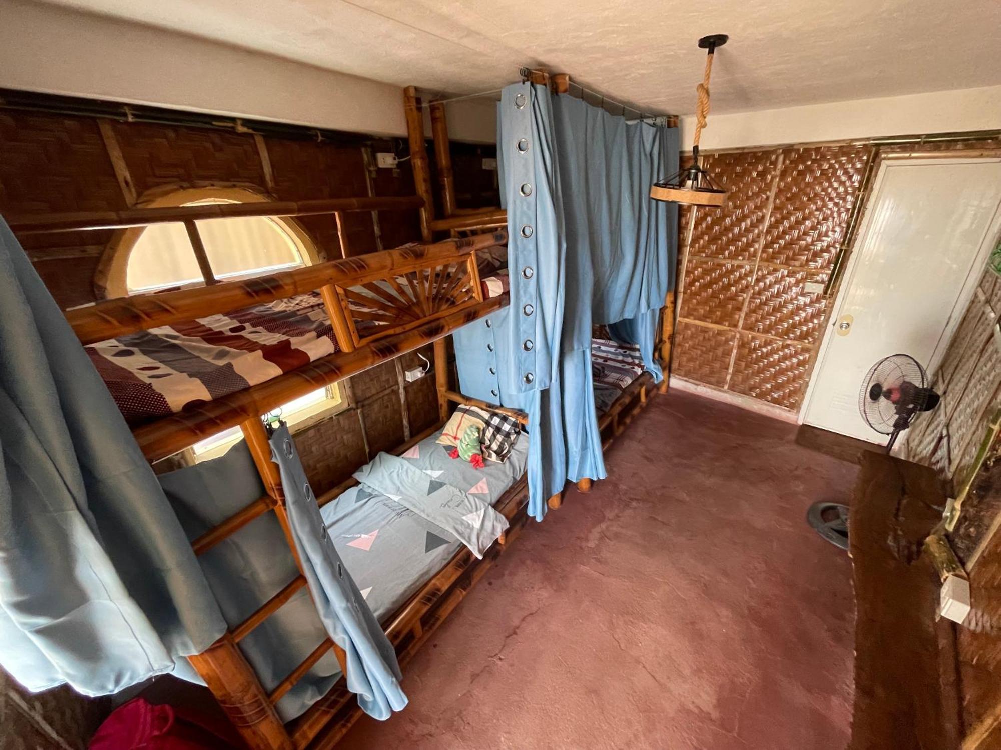Bed and Breakfast Voodoo House Lalao Екстер'єр фото