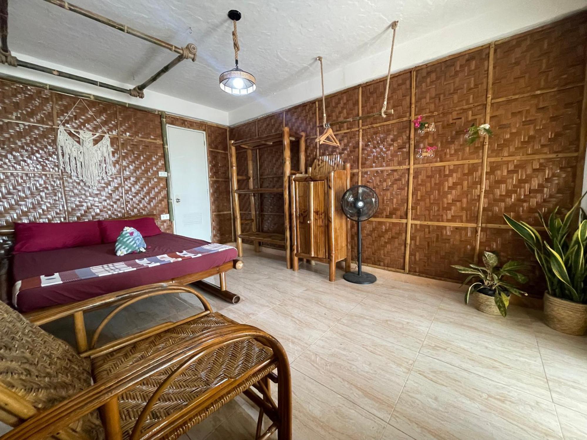 Bed and Breakfast Voodoo House Lalao Екстер'єр фото