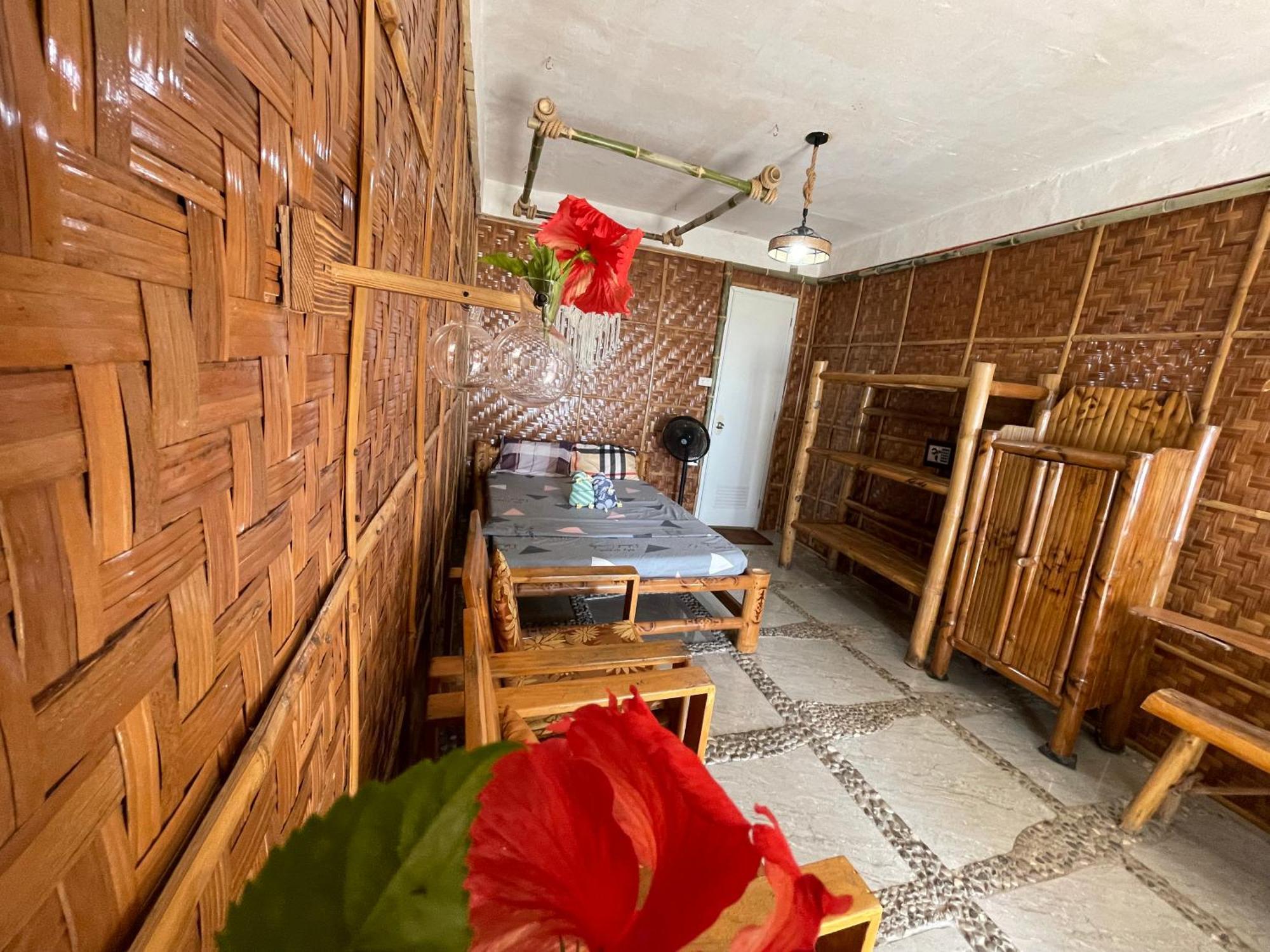 Bed and Breakfast Voodoo House Lalao Екстер'єр фото